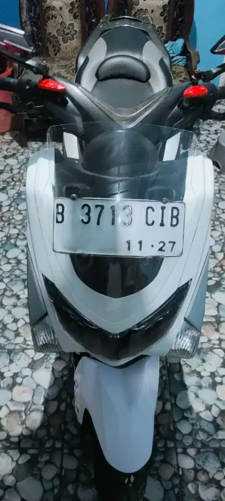 Di jual nmax th 2017