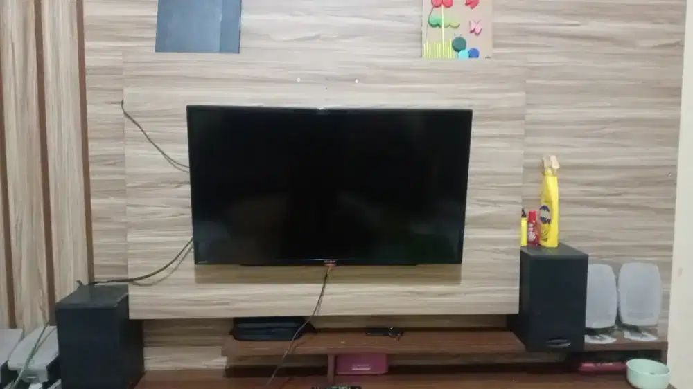 Led digital sharp Aquos 32 inc