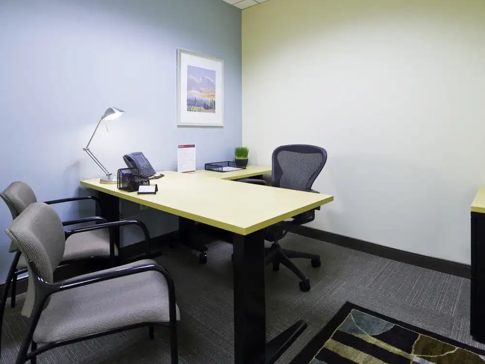 Regus - HQ Lippo Thamrin (Kantor Pribadi 1 orang)