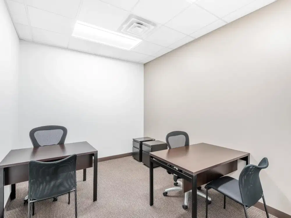 Regus - Mega Office Park (Kantor Pribadi 3 Orang)