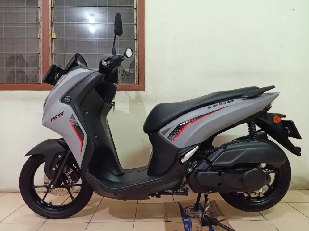 Yamaha LEXI LX 155 VVA TERBARU 2025 BL 7( LIKE NEW / LOW KM 2 RB ASLI