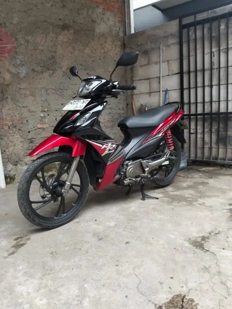 Suzuki Shogun AXELO 125