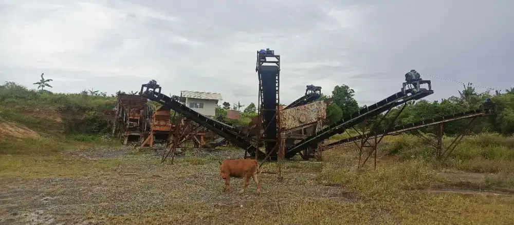 Crusher (mesin penghancur batu)