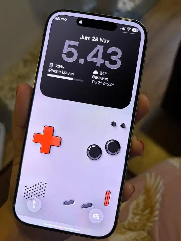 Iphone 16 pro 128GB Natural Titanium pemakaian pribadi