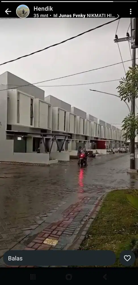 Rumah 2 lt. Perum Golden East Kebomas Gresik