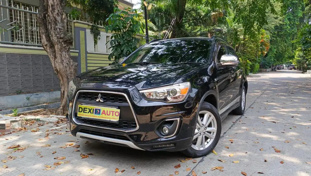 KM40000)MITSUBISHI OUTLANDER PX AT 2019 NIK 2018 ISTIMEWA KM RENDAH