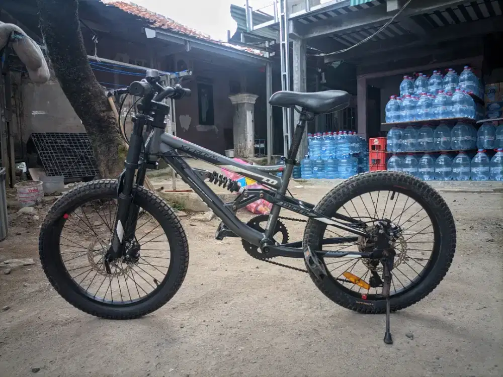 Sepeda gunung MTB PACIFIC X CROSS 1.0