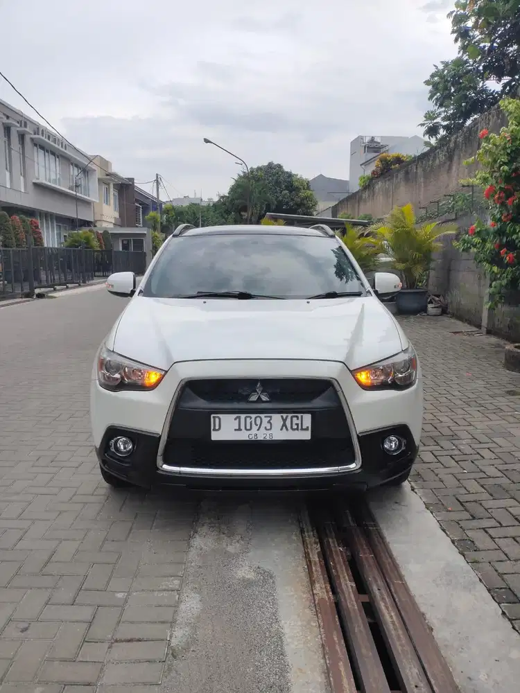 mitsubishi outlander px panoramic matic 2013