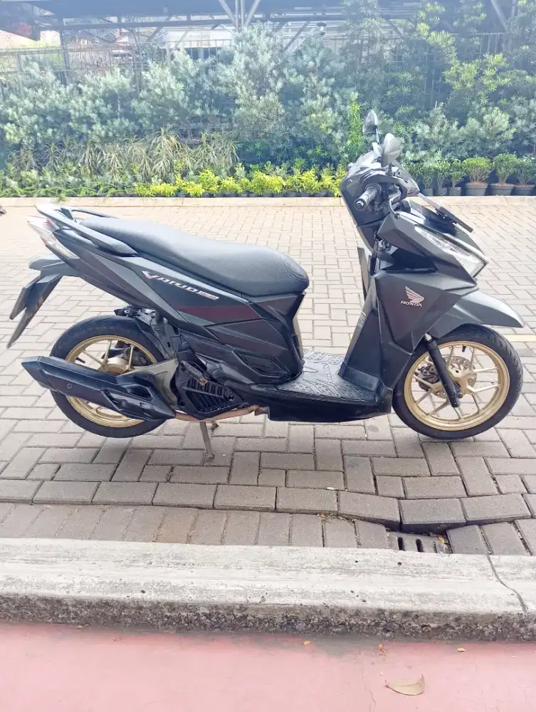 Honda Vario 150 CBS ISS 2018 fulori mulus pjak idup msin jos d graha