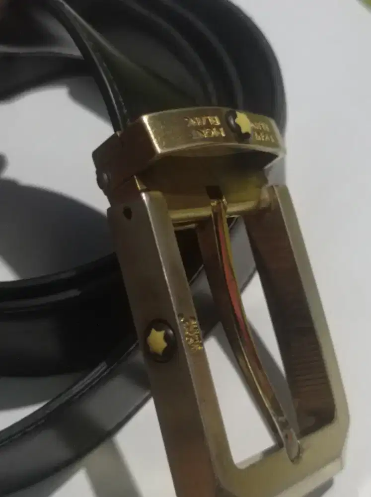 Ikat Pinggang Gesper Merek : Mont Blanc