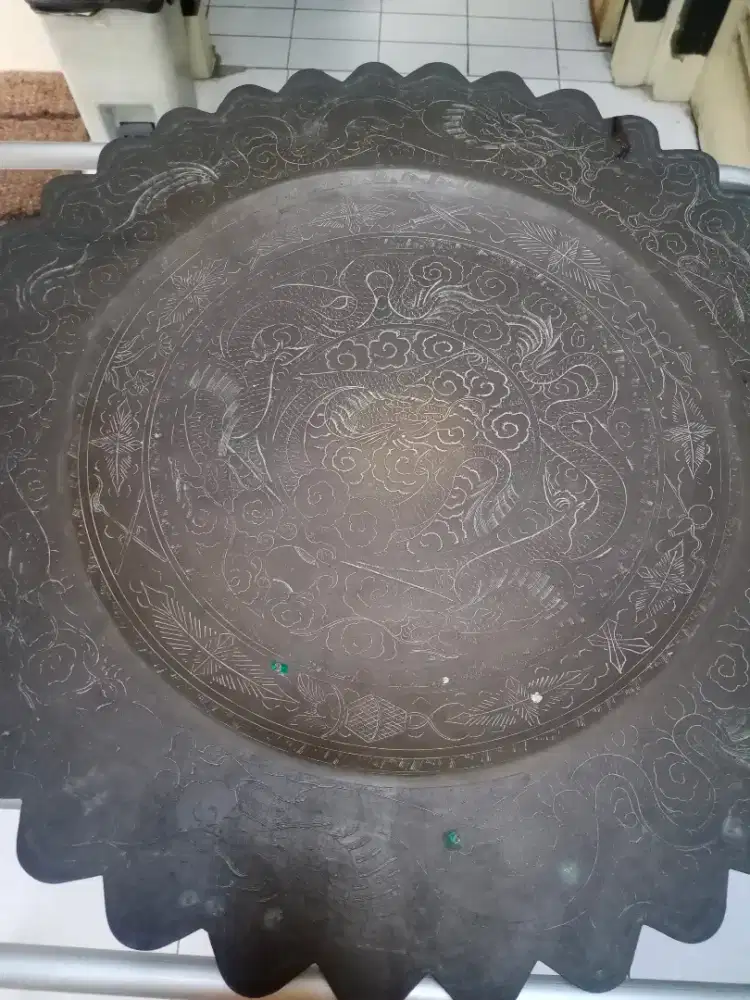 Jual cepat 1 platter antik (nett), baca detail deskripsinya.