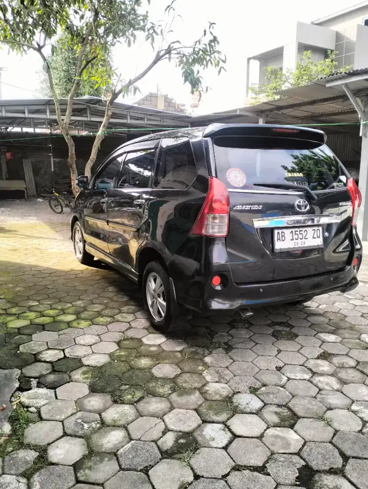 Dijual cepat new Avanza Veloz 2012