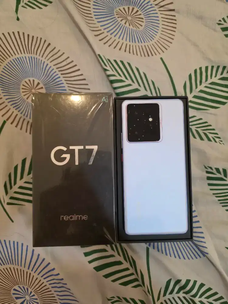 Realme GT 7 12/256gb resmi indo likenew gt7
