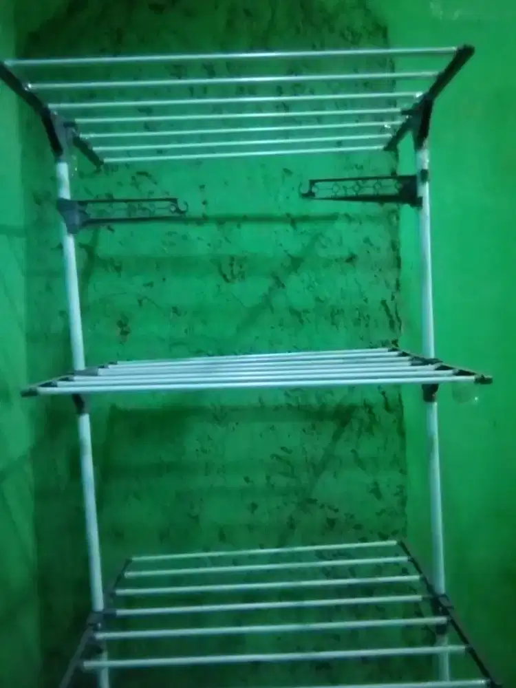 Jemuran baju gantung