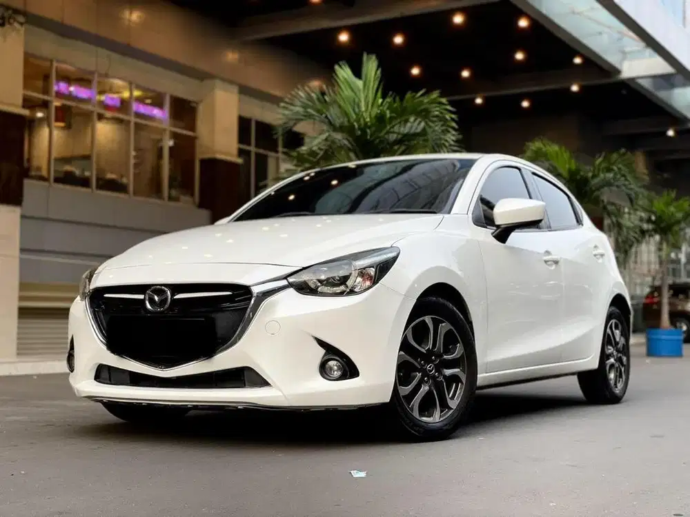 Mazda 2 R AT 2018 2019