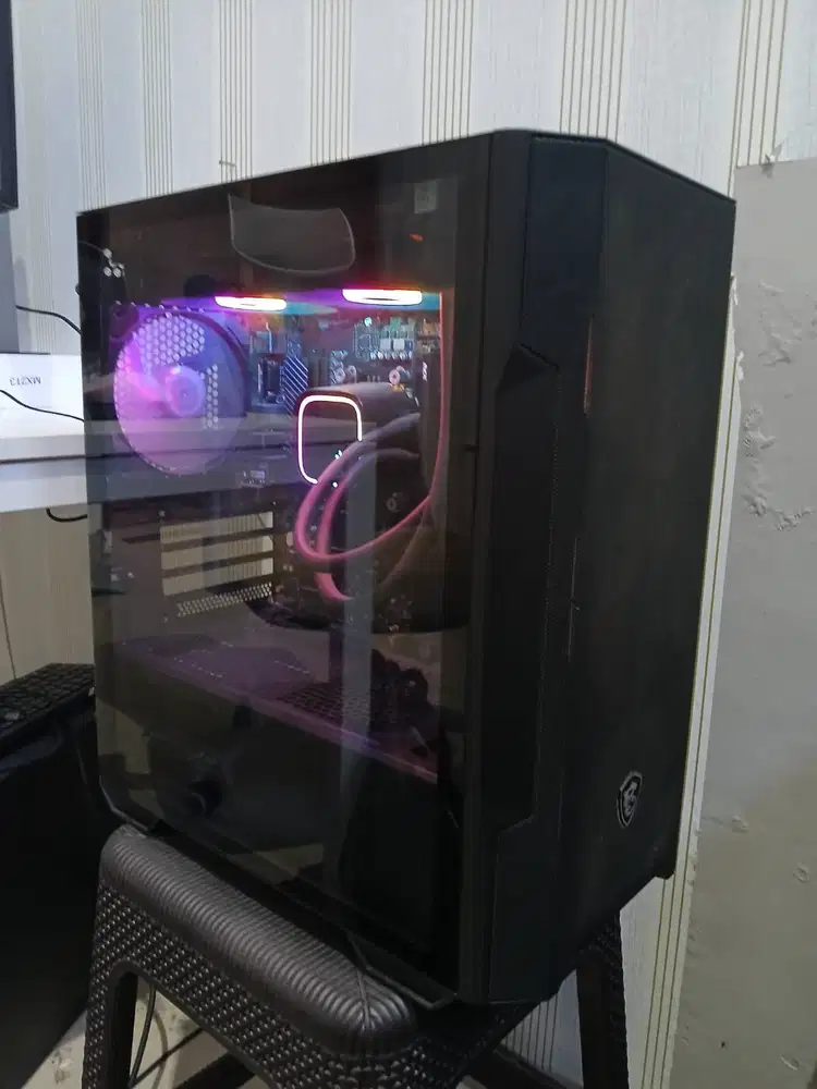 PC Gaming Design Ryzen 5 8600G RAM 32GB DDR5 SSD 1TB Garansi Panjang