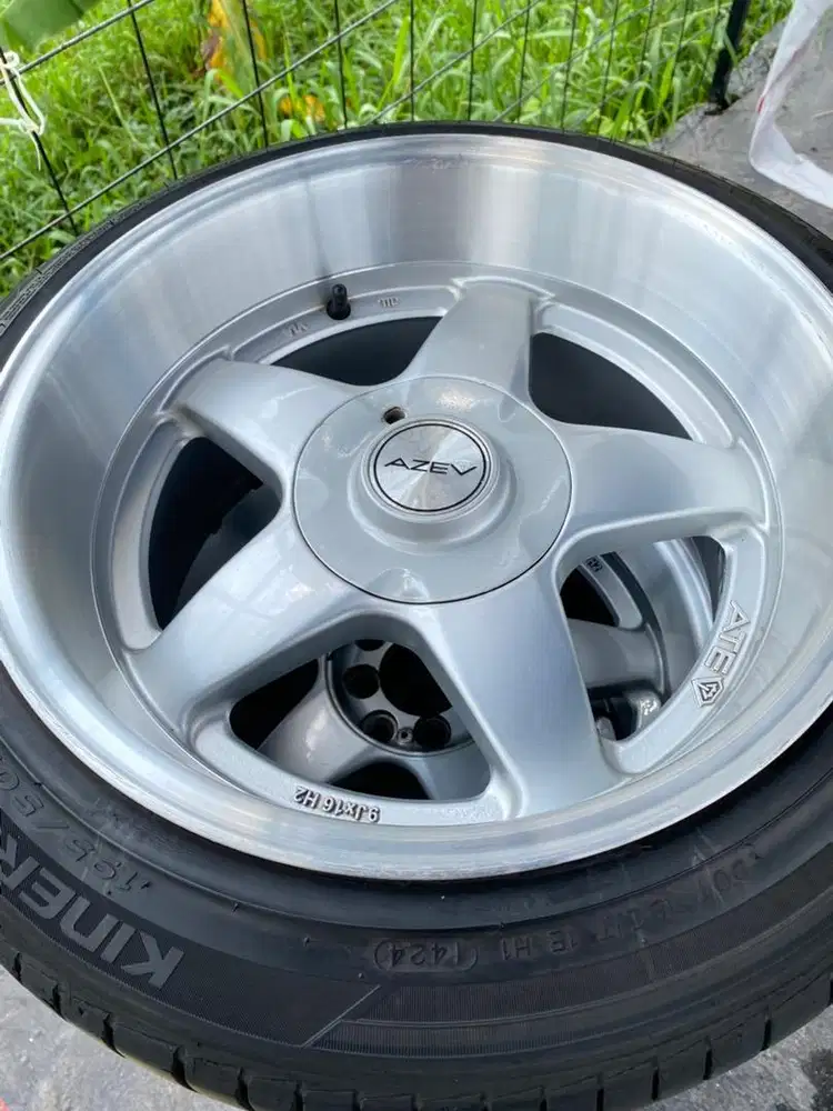 Azev R16 Lebar 8 9 et 25 Ban 195/50 Rata blk Baru 2024