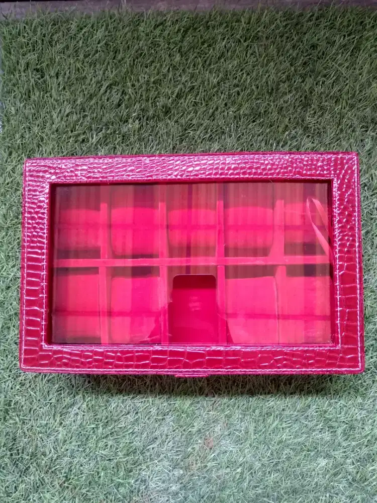 dijual kotak jam tangan isi 10jam croco