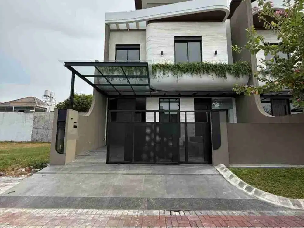 Lift + Fully Furnish Mewah ‼️Jual Rumah Baru Graha Family dekat Citraland Wisata Bukit Mas Royal Residence