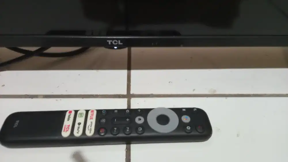 Tv LED tcl android digital 32inchi