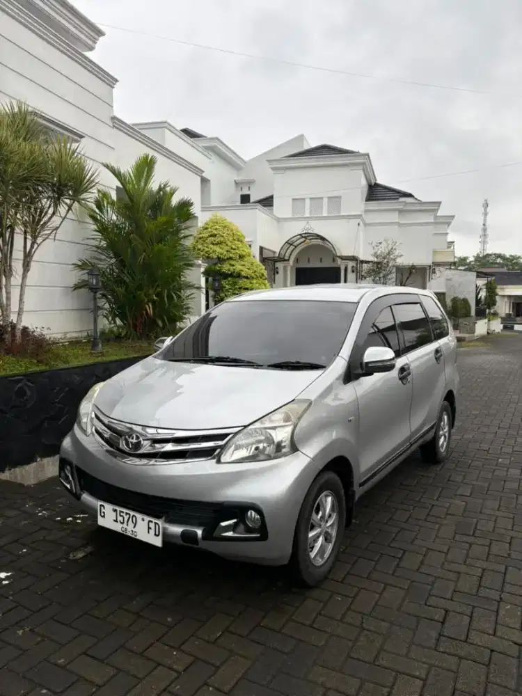 Toyota Avanza tipe 1.3 G M/T silver manual