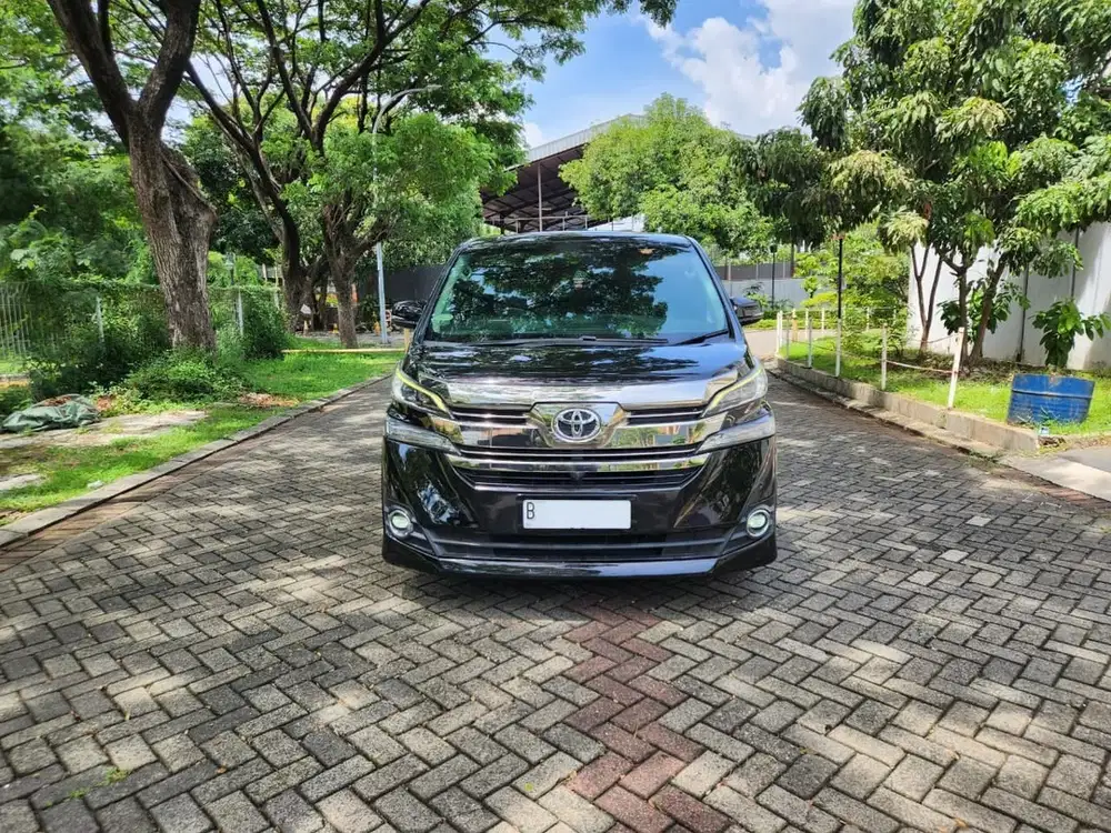 Toyota Vellfire 2.5G AT