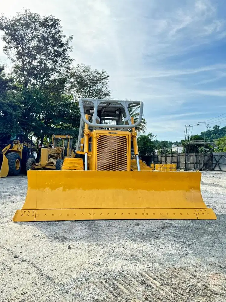 Jual buldozer D85E SS-2 tahun 2017