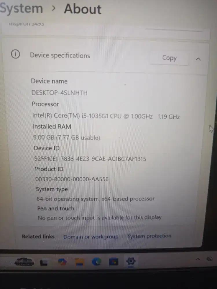 Laptop Dell inspirion 3493