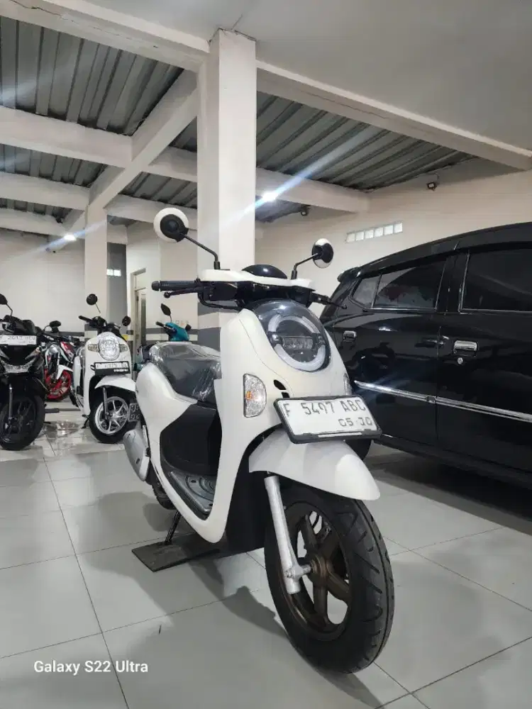 YUHUUU READY SCOOPY PRESTIGE