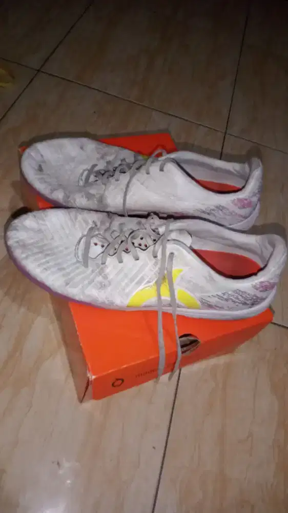 Sepatu futsal Oemiji Kage - HSC 2025