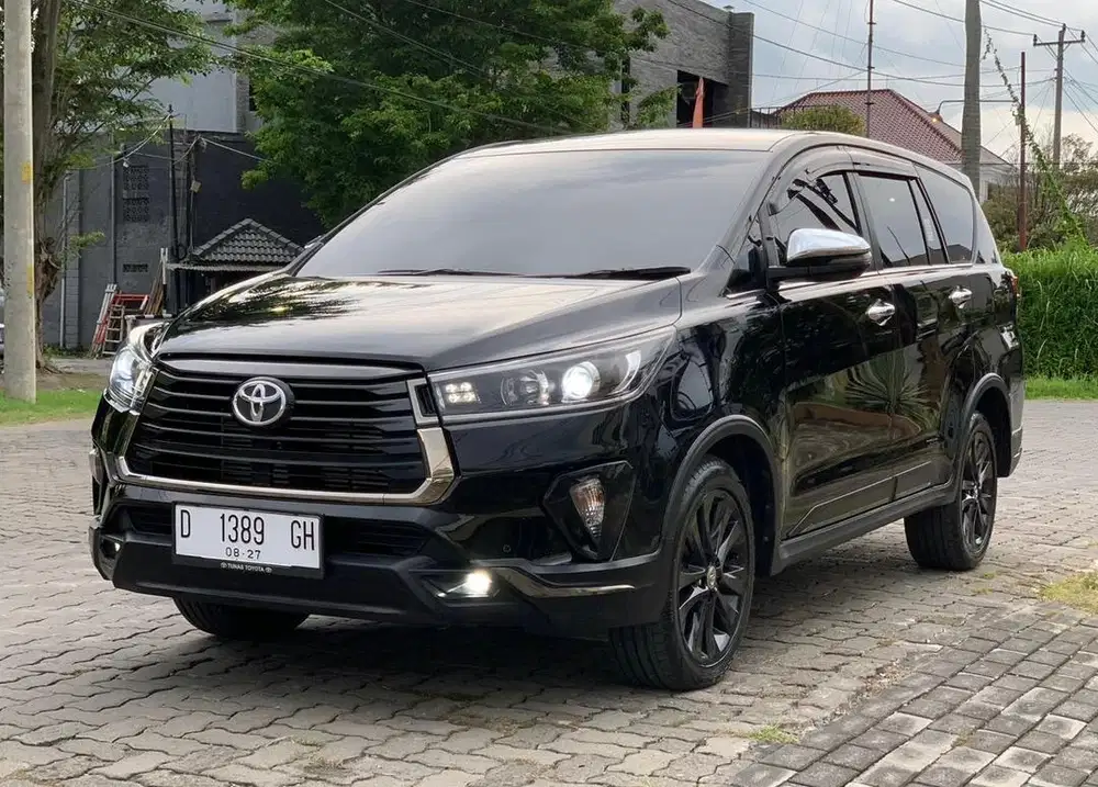 Venturer 2.4 AT 2022 km60rb Facelift!