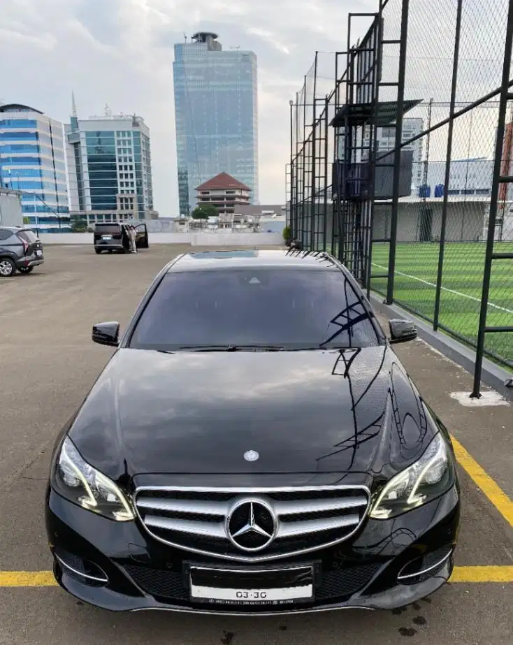 Mercedes Benz E250 AVG Tahun 2014