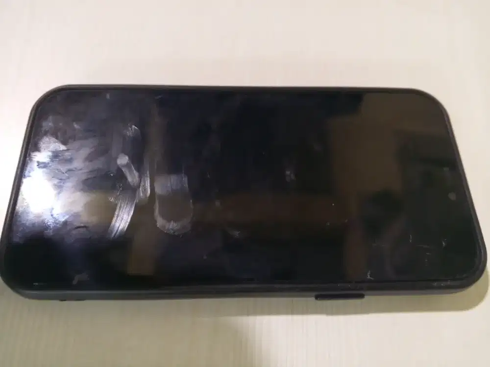 hp iphone 12(bekas) - HSC 2025