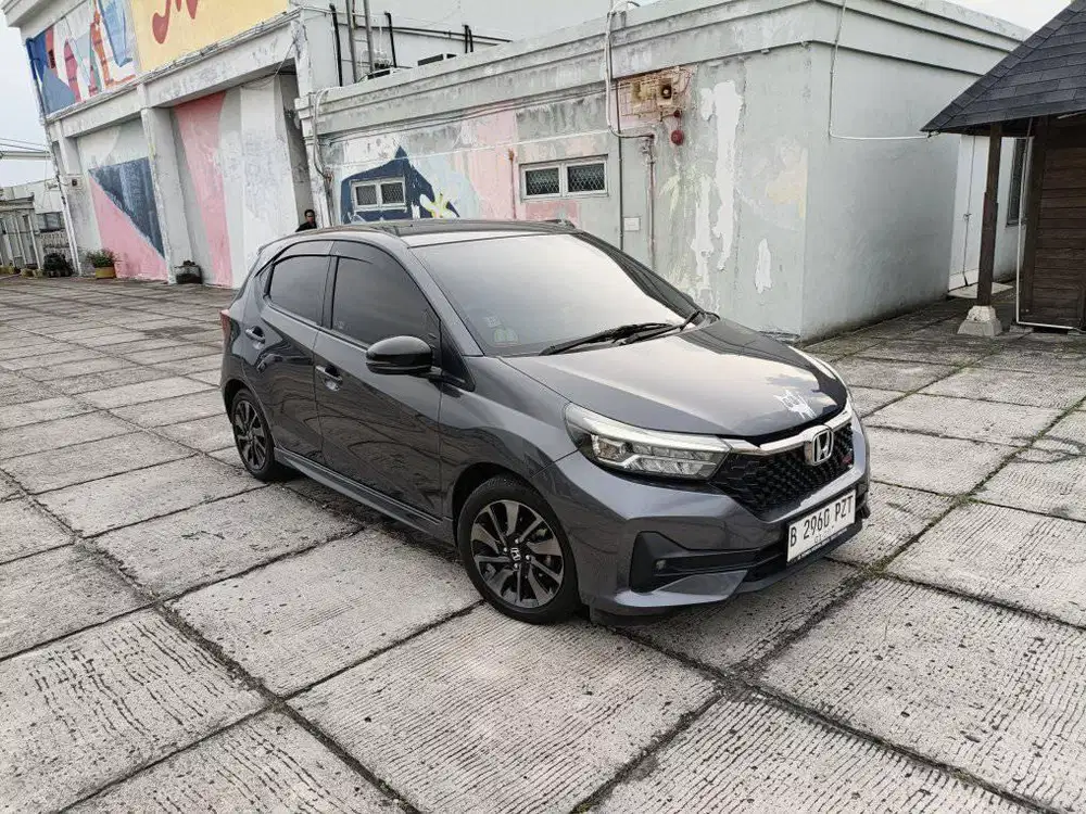‼️low km‼️Honda Brio RS Facelift CVT AT abu hitam 2023 2024