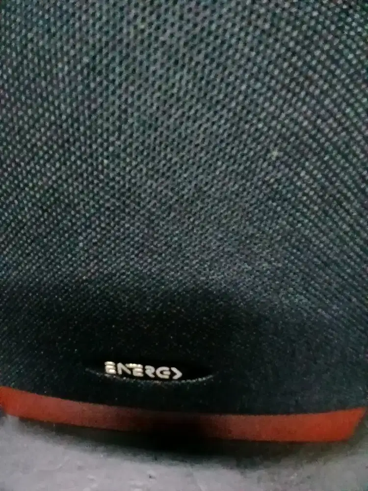 Speaker energy reference connoisseur