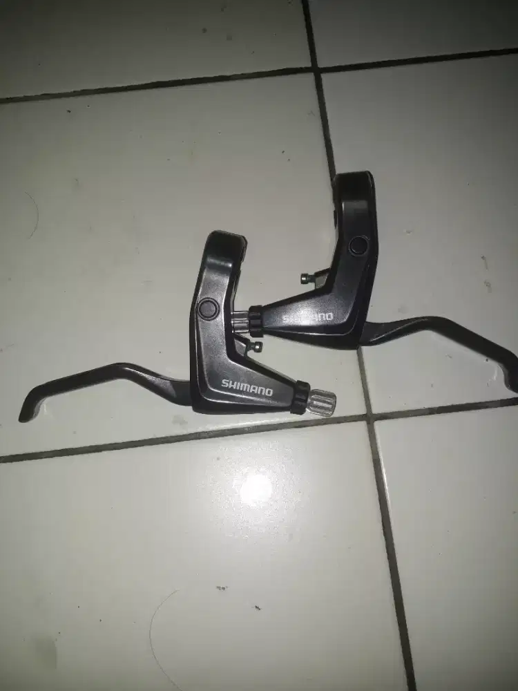 Brake lever dan shifter lever shimano