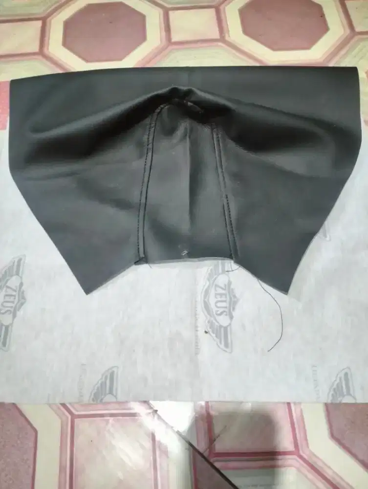 Dijual
sarung jok,
tempat plat nomer, jas hujan plastik