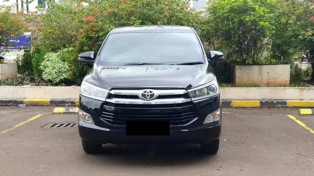 Toyota Kijang Innova Reborn 2.0 V AT  Bensin 2TV 2019 Hitam km.25rb