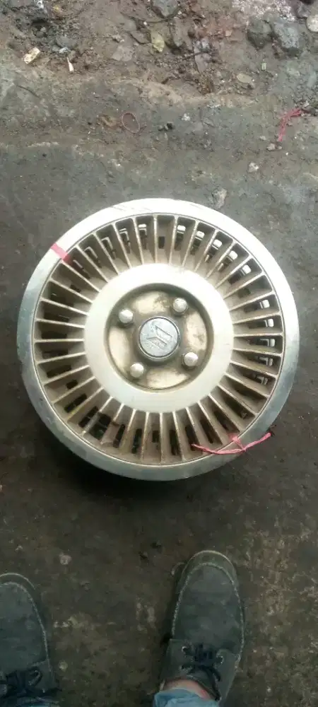 Dop velg Mobil merk Isuzu