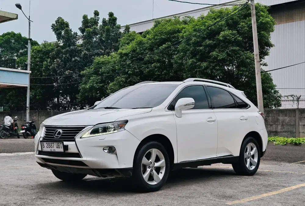 [DI JUAL CEPAT] Lexus RX270 HK Facelift AT 2012, Putih