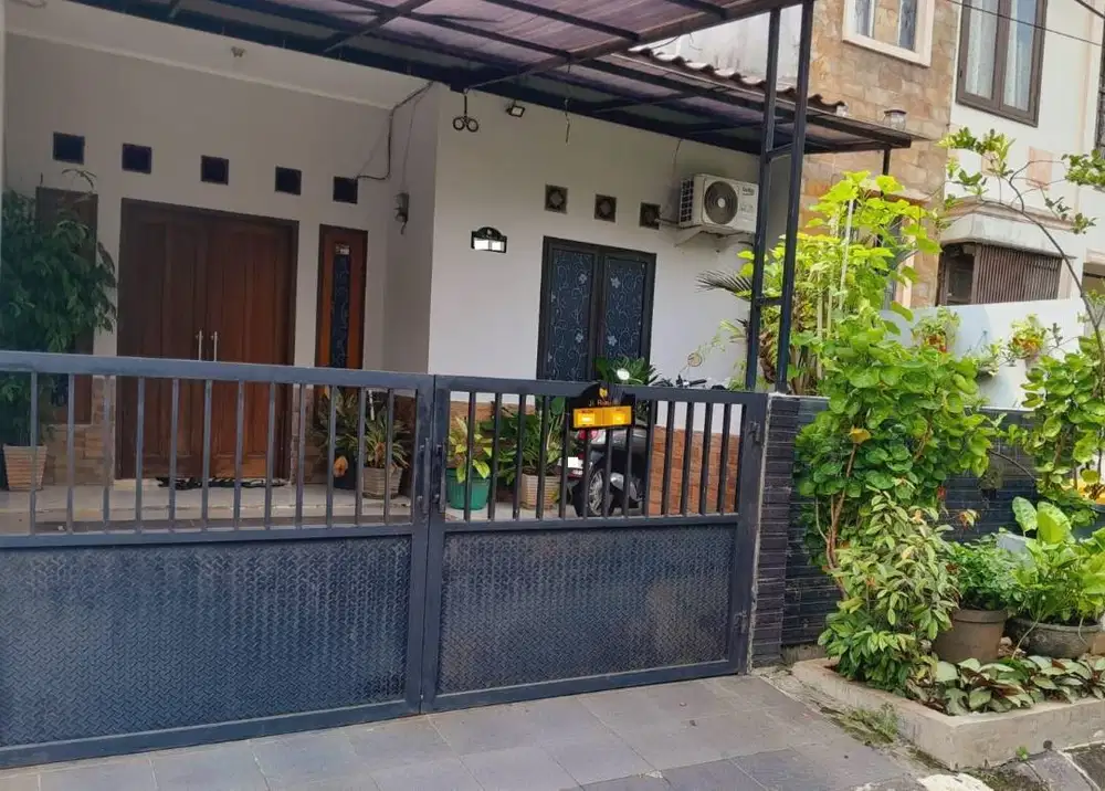 Rumah minimalis 2 lantai dalam kompleks cluster one gate system11.950