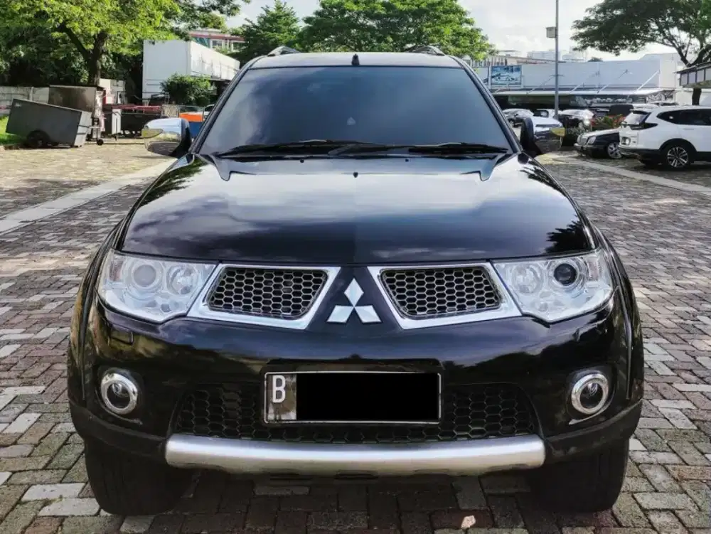 Pajero 2.5 exceed 2011 Istimewa