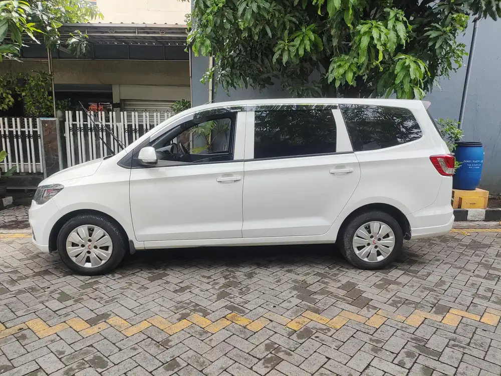 Wuling Confero 2023 Bensin