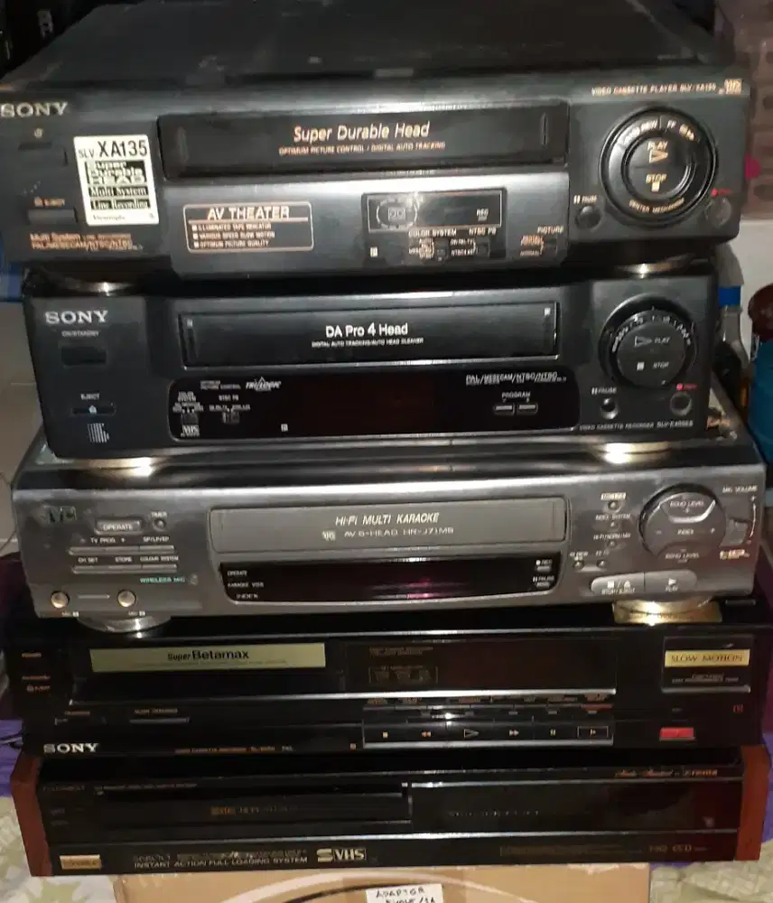 Player Video VHS, S-VHS dan Video Super Betamax (5 unit)