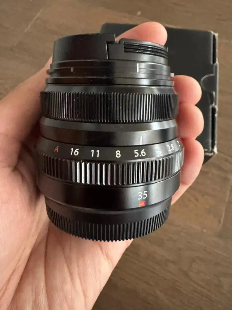 Fujifilm Lensa Fujinon XF35mmF2 R WR