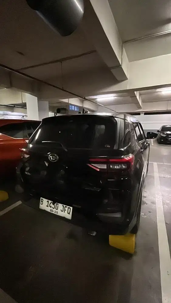 Daihatsu Rocky th 2022 black