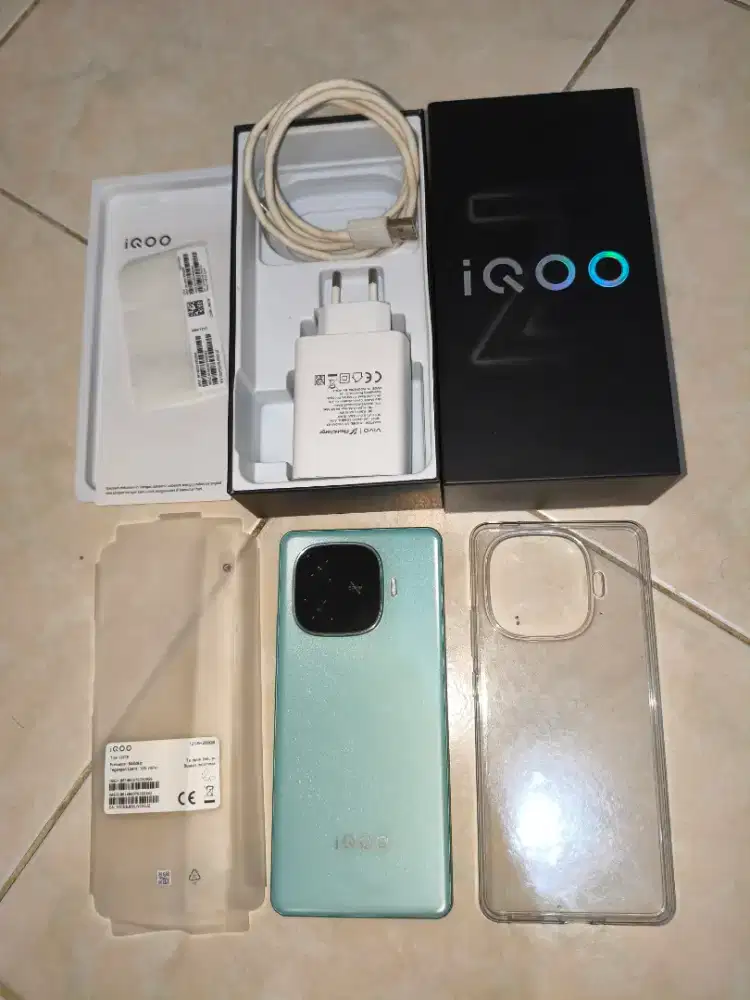 Iqoo Z9 12/256gb fullset ori