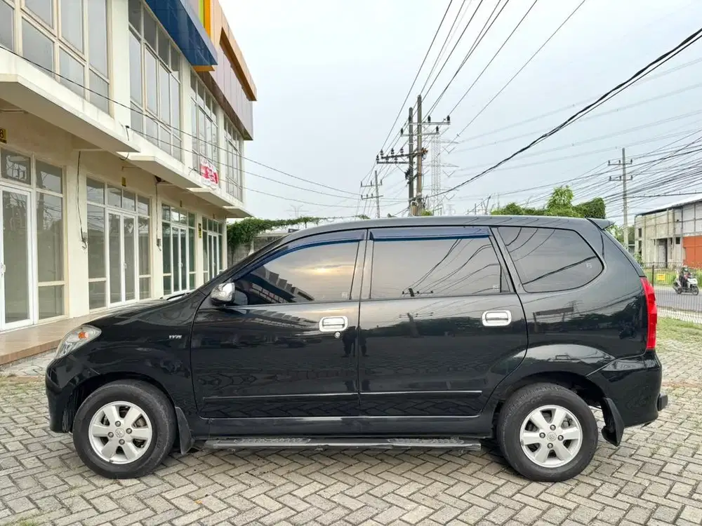 AVANZA G MT ISTIMEWA 2009