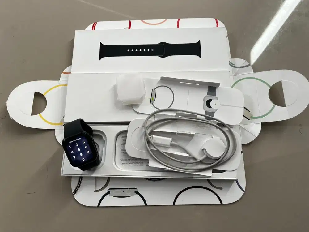 Apple Watch SE Gen 2 40mm Midnight - ibox ID/A