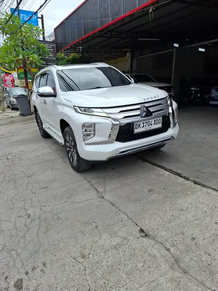 Pajero dakar 4x2 matic 2021